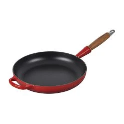 Le Creuset Alpine Wood Handle Fry Pan 9 Le Creuset Alpine Wood Handle Fry Pan -Kitchenware Sales Shop 20258026060001