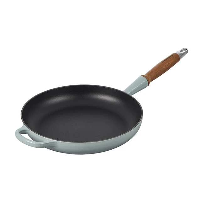 Le Creuset Alpine Wood Handle Fry Pan 7 Le Creuset Alpine Wood Handle Fry Pan - Image 7