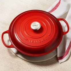 Le Creuset Braiser 22 Le Creuset Braiser -Kitchenware Sales Shop 3.5qt BraiserDetail1 lpr