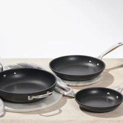 Le Creuset Toughened Nonstick PRO 3-Piece Fry Pan Set