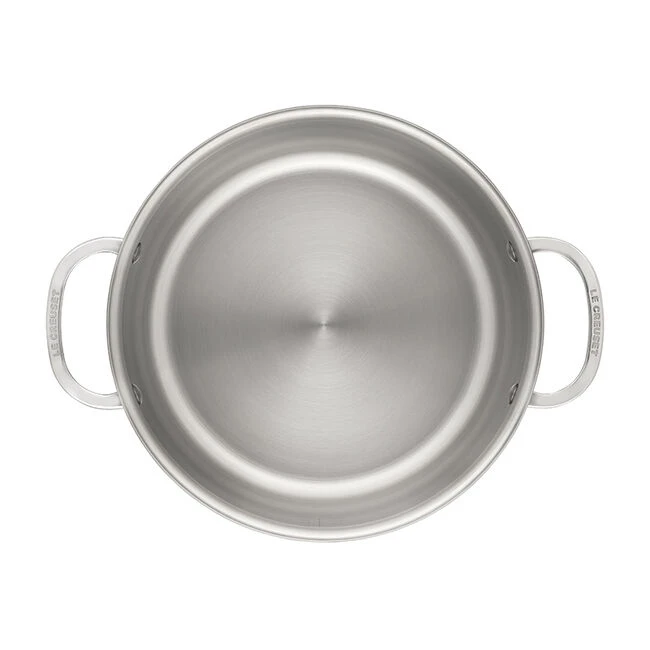 Le Creuset Signature Stainless Steel Shallow Casserole 5 Le Creuset Signature Stainless Steel Shallow Casserole - Image 5