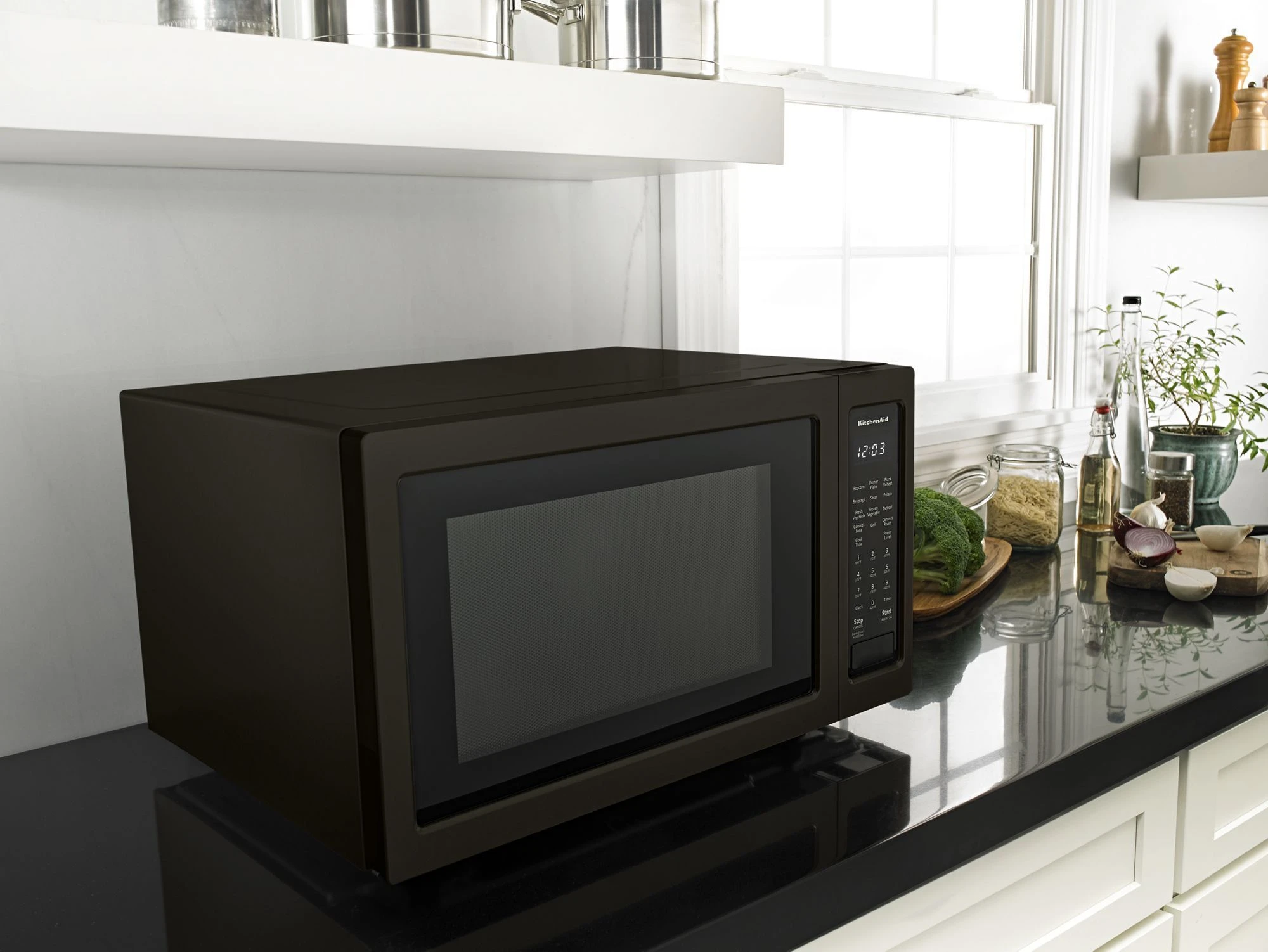 KitchenAid KMCC5015GBS 21 3/4" Countertop Convection Microwave Oven - 1000 Watt - Black Stainless Steel W/PrintShield Finish 5 KitchenAid KMCC5015GBS 21 3/4" Countertop Convection Microwave Oven - 1000 Watt - Black Stainless Steel W/PrintShield Finish - Image 5