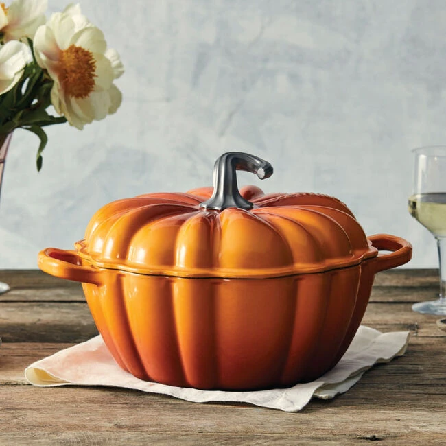 Le Creuset Pumpkin Cocotte 3 Le Creuset Pumpkin Cocotte - Image 3