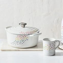 Le Creuset Signature Round Dutch L’OVEn 12 Le Creuset Signature Round Dutch L’OVEn -Kitchenware Sales Shop LS2501 2416PRSS g01