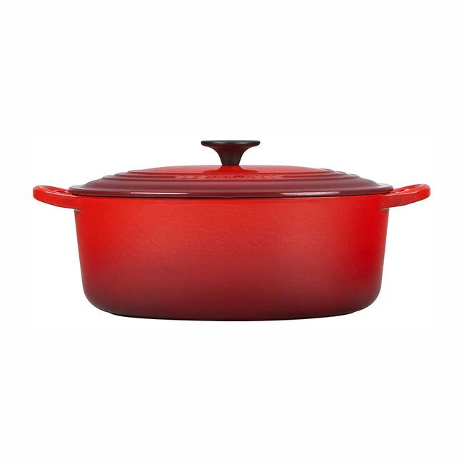 Le Creuset Traditional Oval Dutch Oven 2 Le Creuset Traditional Oval Dutch Oven - Image 2