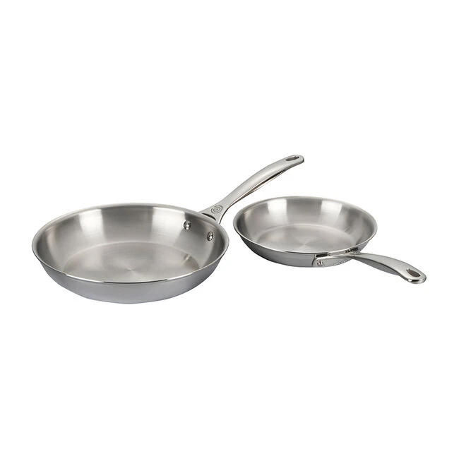 Le Creuset Signature Stainless Steel 2-Piece Fry Pan Set 3 Le Creuset Signature Stainless Steel 2-Piece Fry Pan Set - Image 3