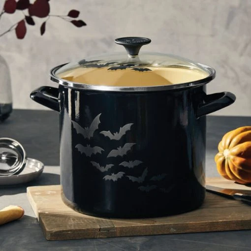 Le Creuset Bat Stockpot 1 Le Creuset Bat Stockpot -Kitchenware Sales Shop bat stockpot g1
