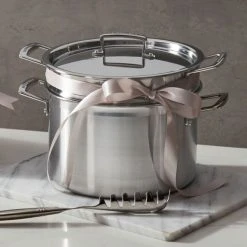 Le Creuset Classic Stainless Steel Pasta Pot With Colander Insert
