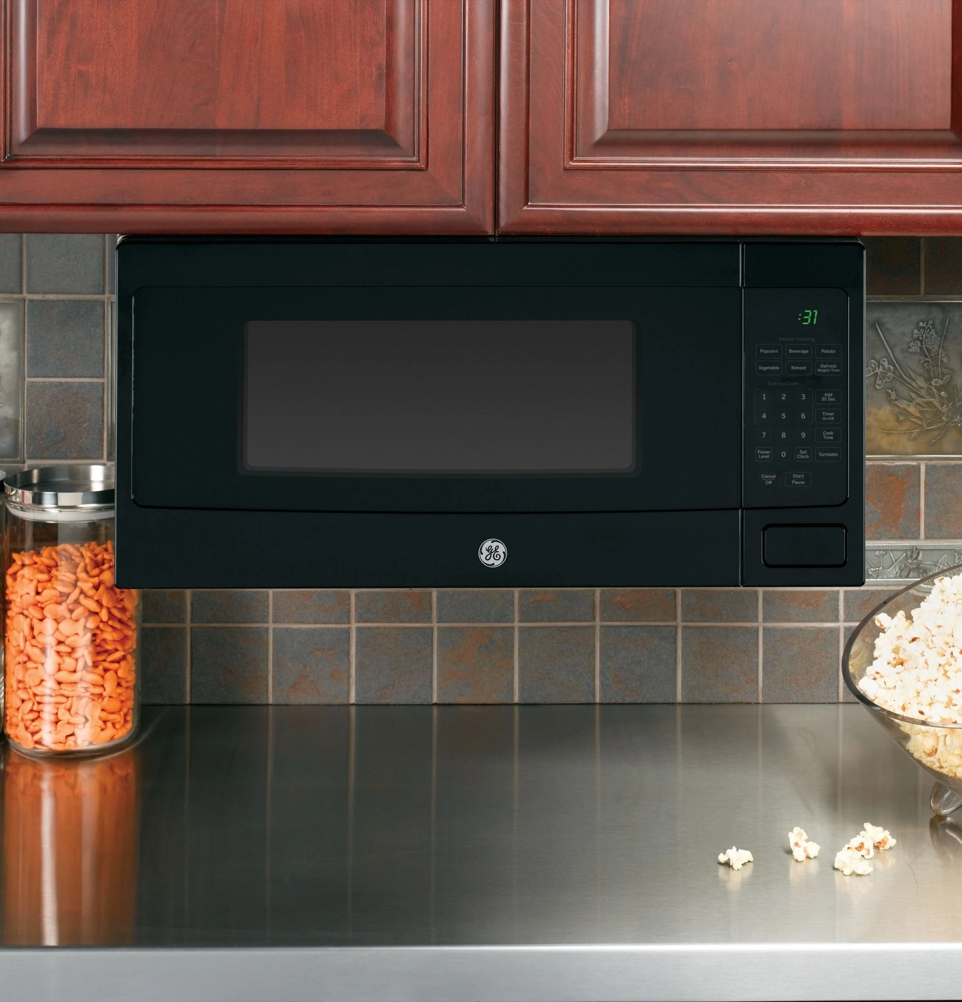 GE PEM31DFBB Profile 1.1 Cu. Ft. Microwave Oven, Countertop Or Built In - Black - Image 5