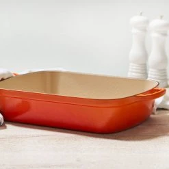 Le Creuset Signature Roaster -Kitchenware Sales Shop roaster g1