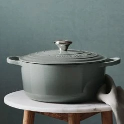 Le Creuset Round Dutch Oven -Kitchenware Sales Shop sea salt rdog01